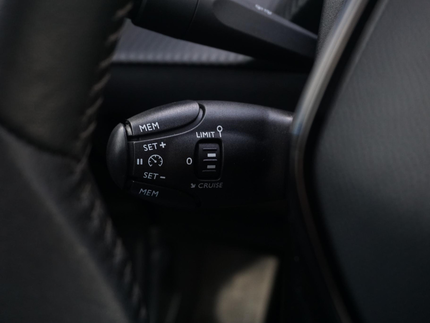 Peugeot Peugeot