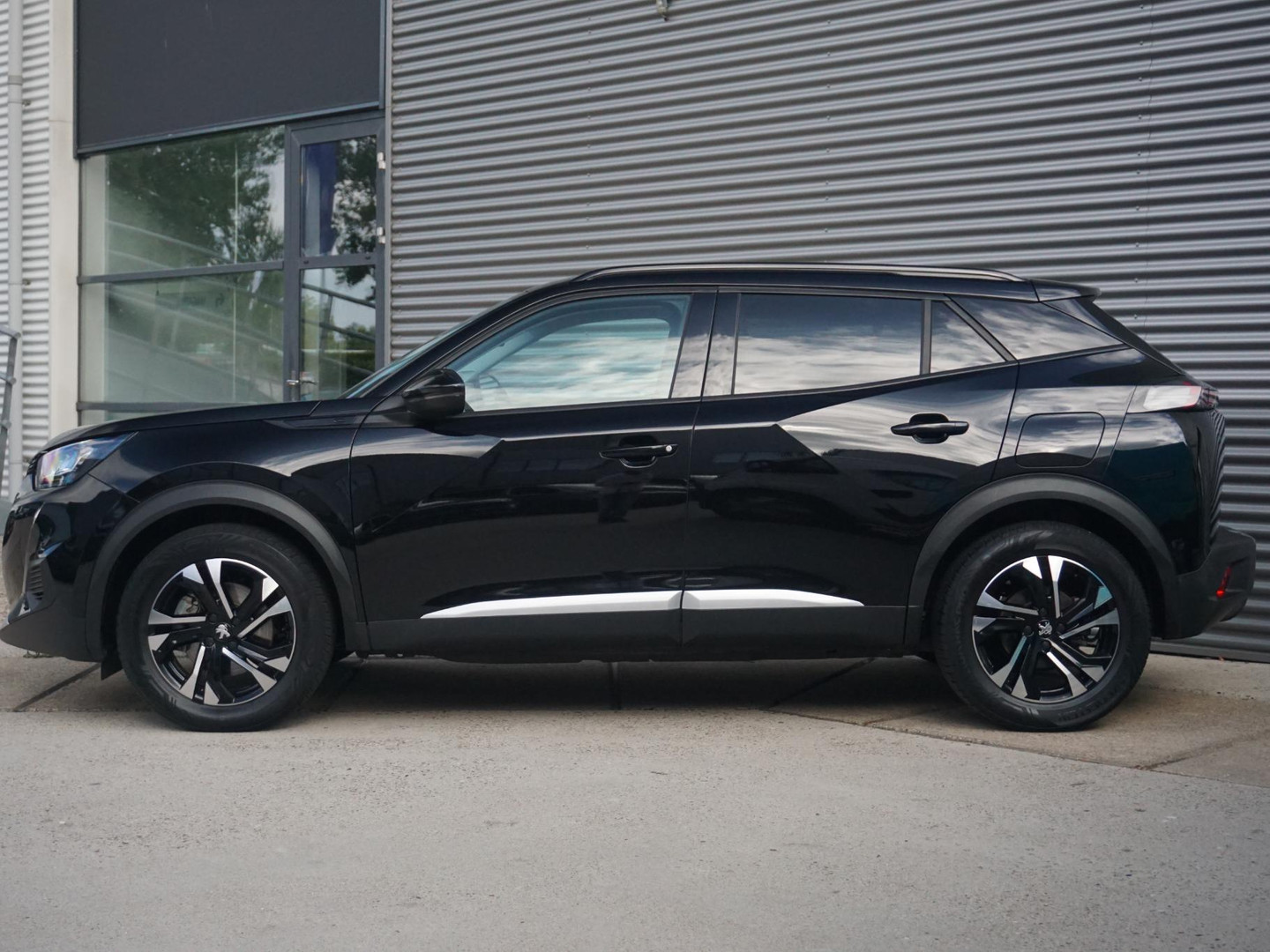 Peugeot Peugeot