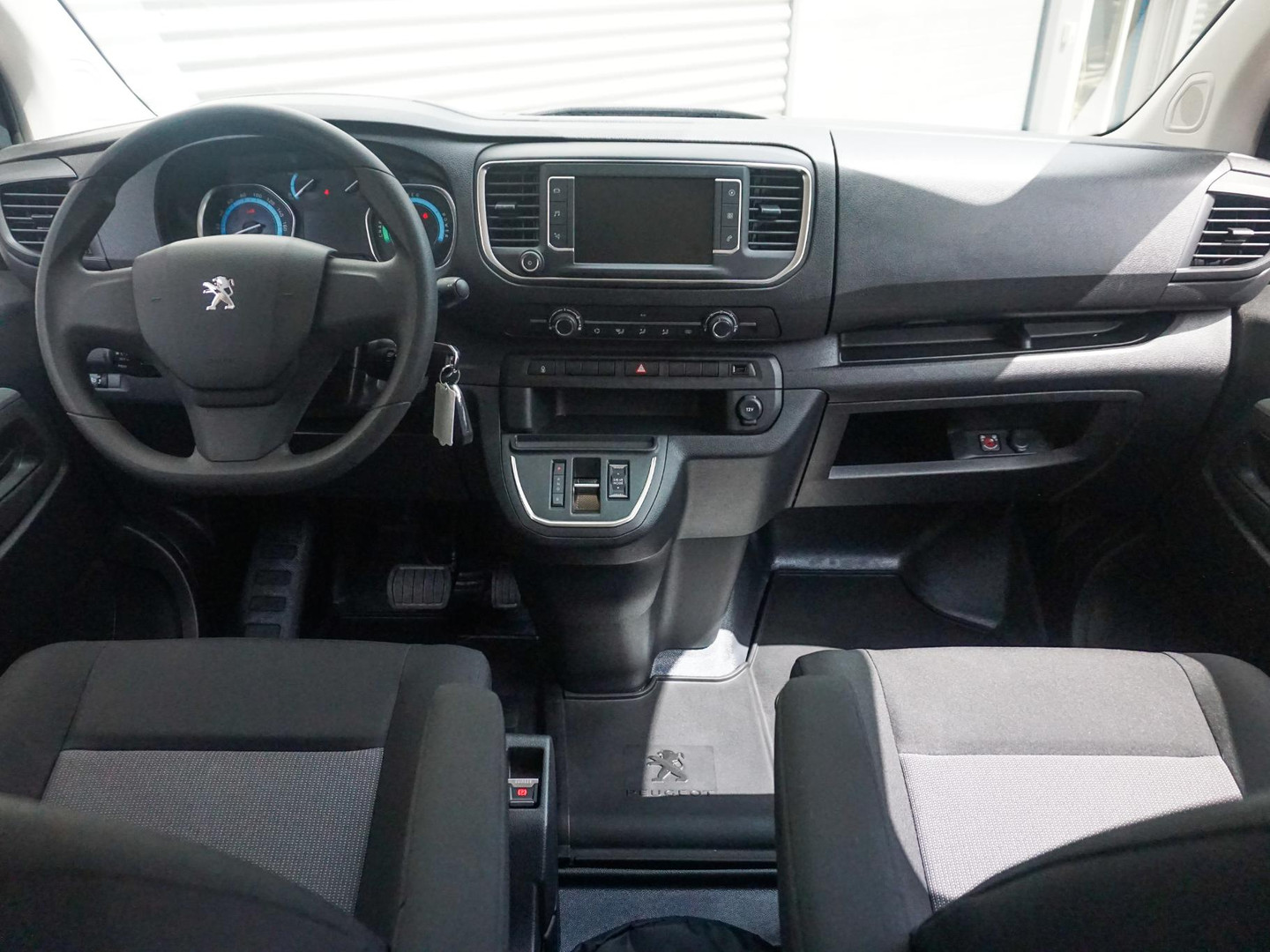 Peugeot Peugeot