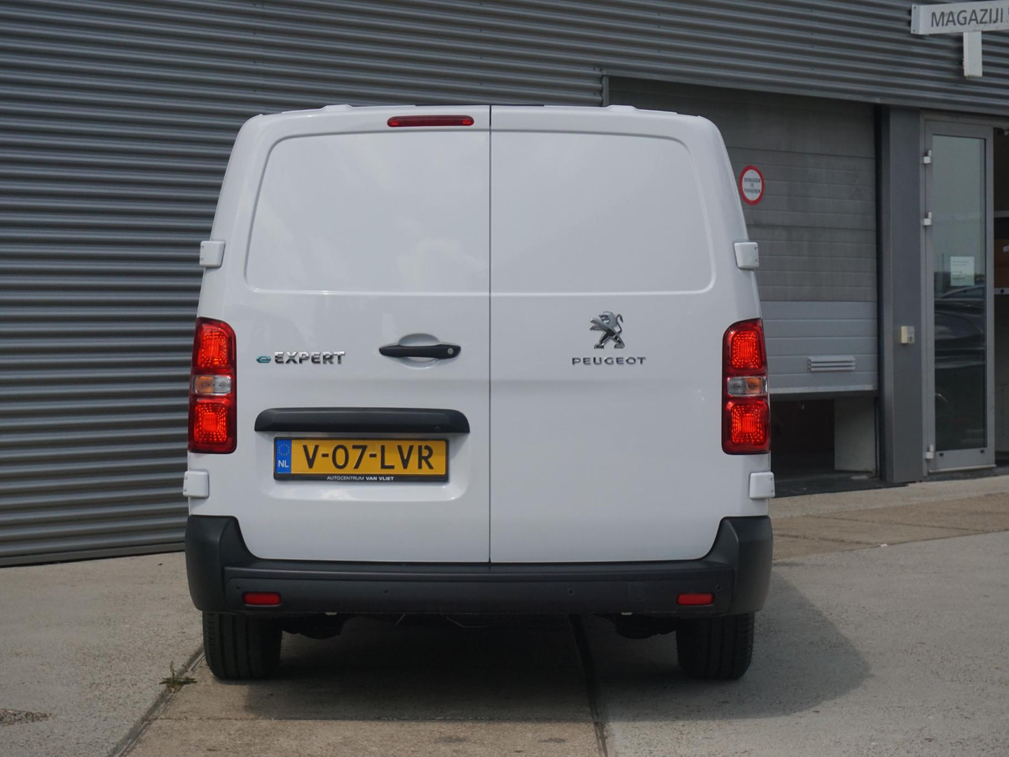 Peugeot Peugeot