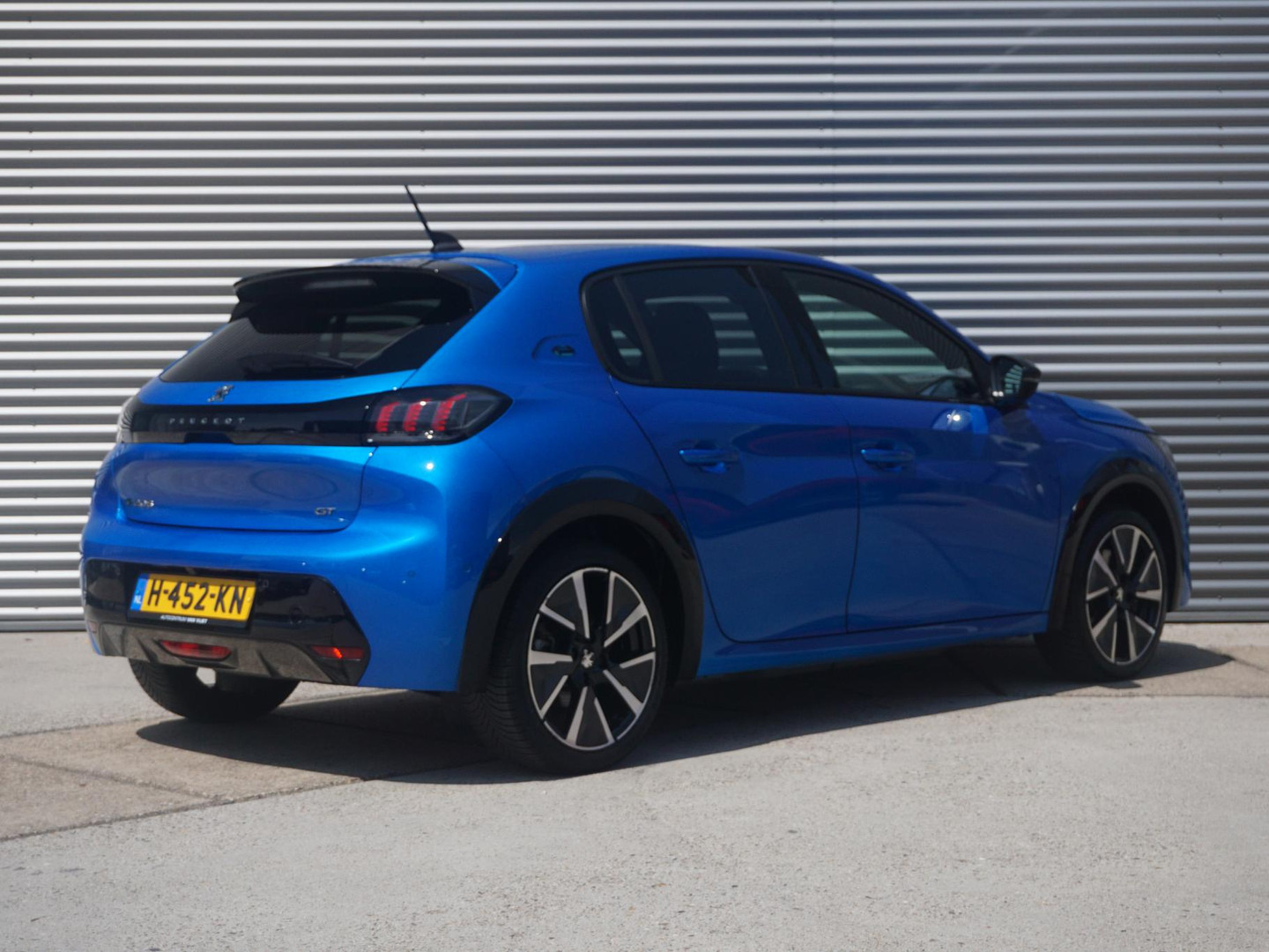Peugeot Peugeot
