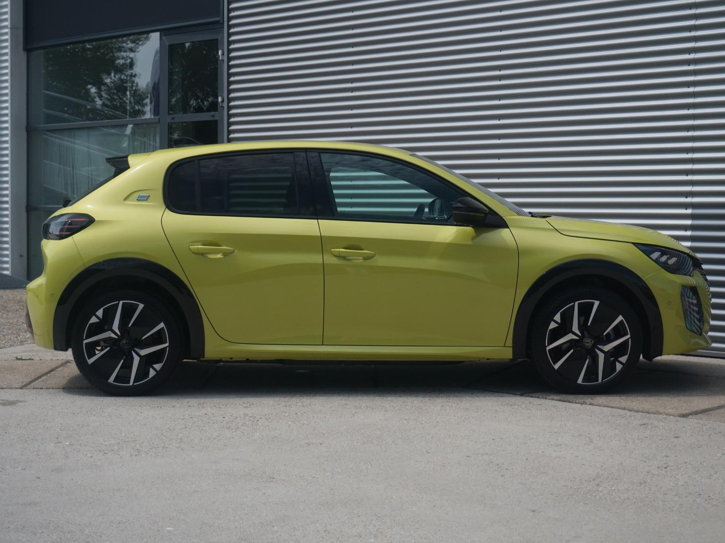 Peugeot Peugeot