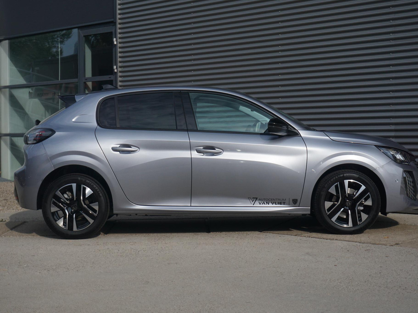 Peugeot Peugeot