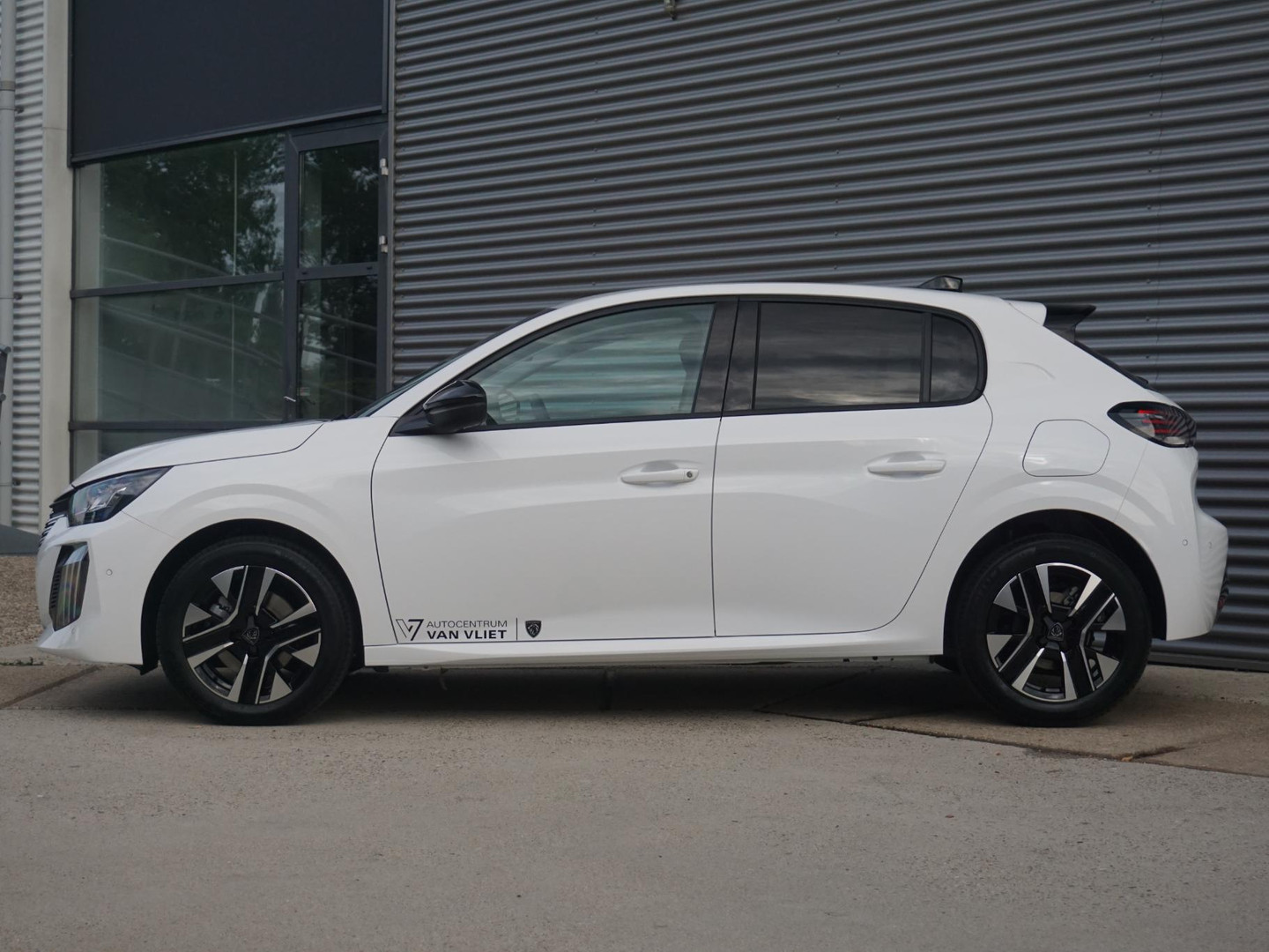 Peugeot Peugeot
