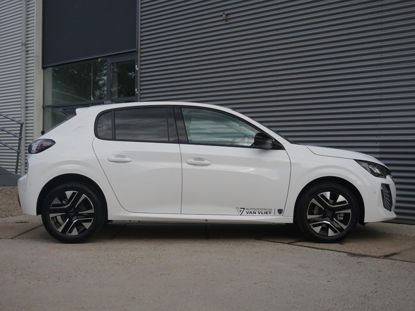 Peugeot Peugeot