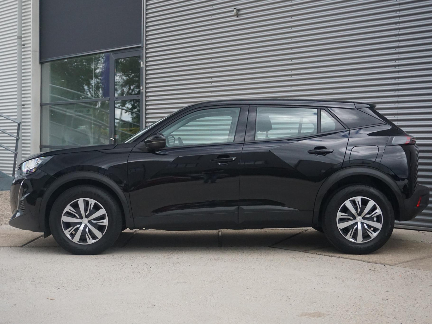 Peugeot Peugeot