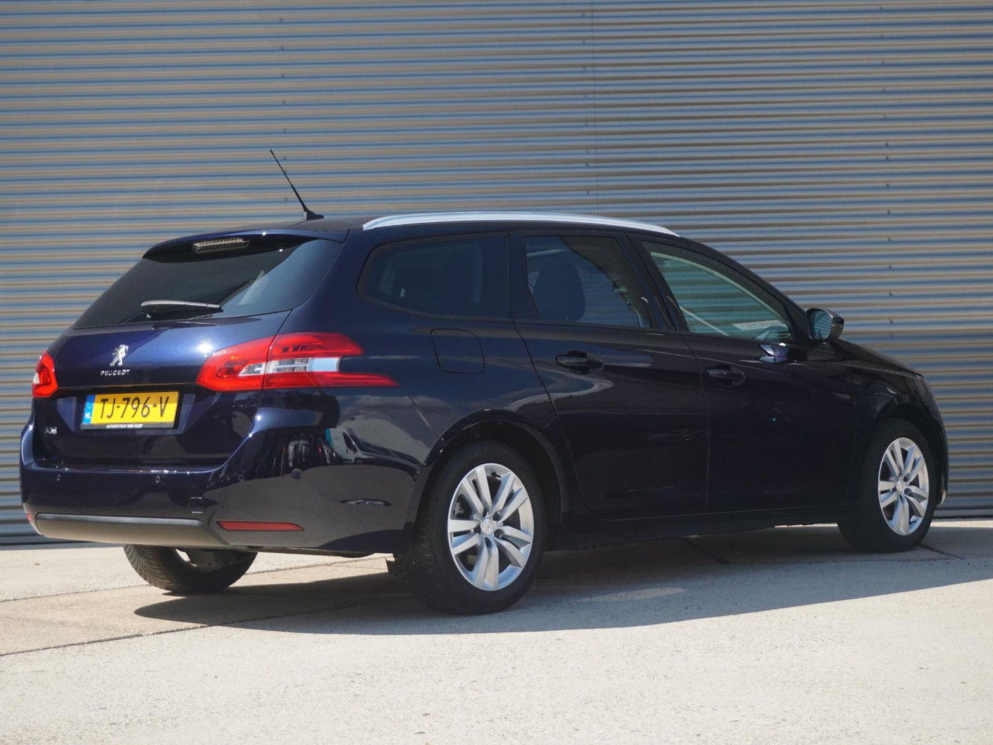 Peugeot Peugeot