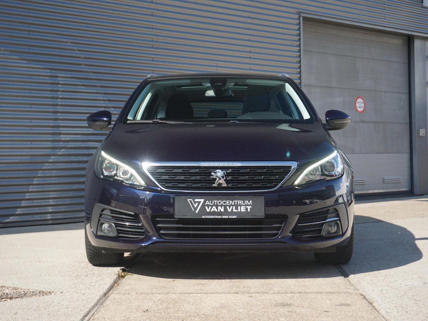 Peugeot Peugeot