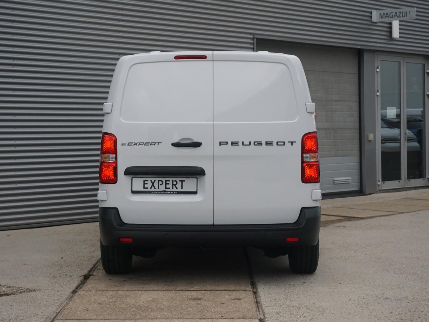 Peugeot Peugeot