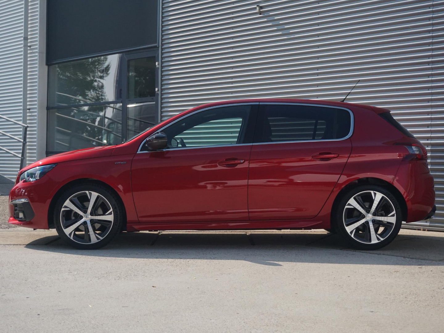 Peugeot