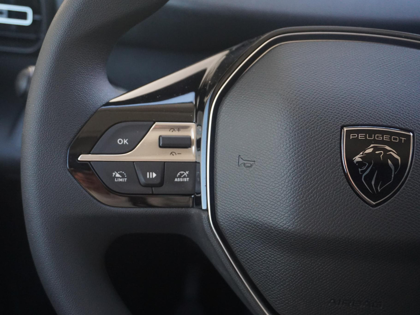Peugeot Peugeot