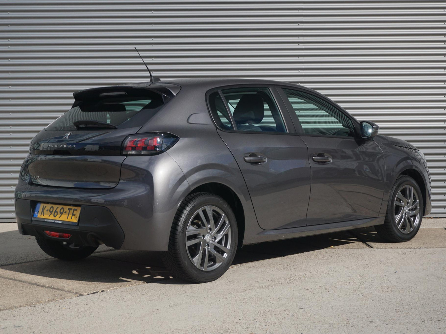 Peugeot Peugeot