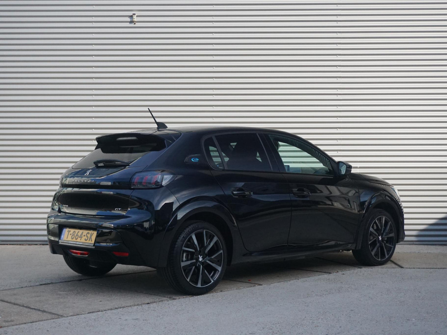 Peugeot Peugeot