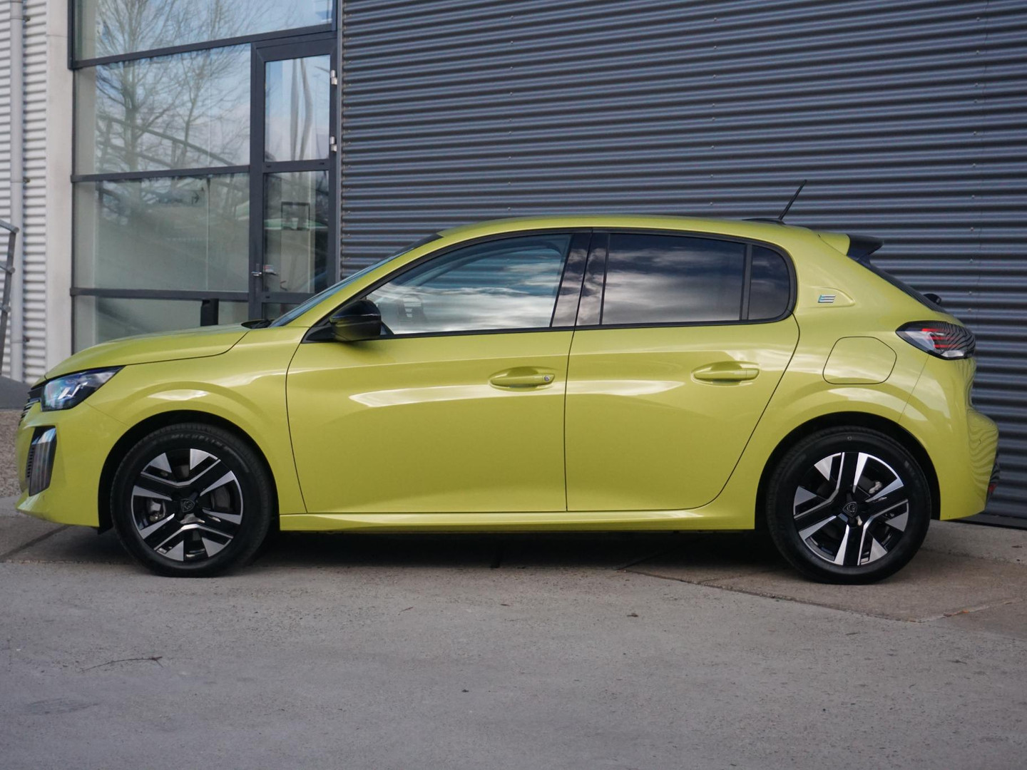 Peugeot Peugeot