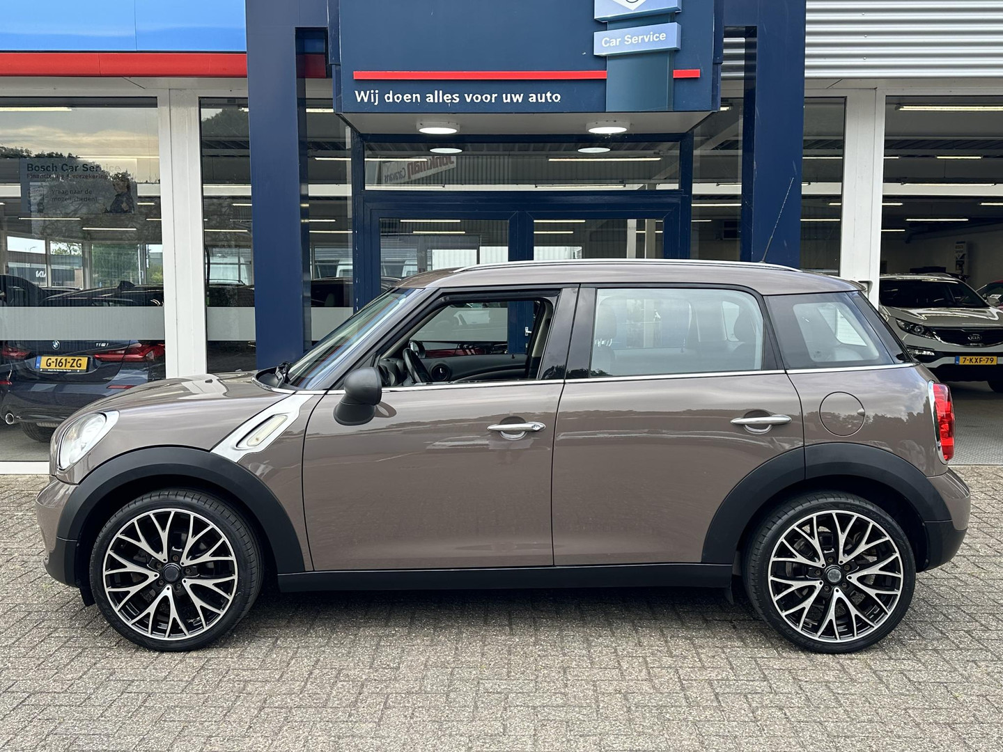 MINI