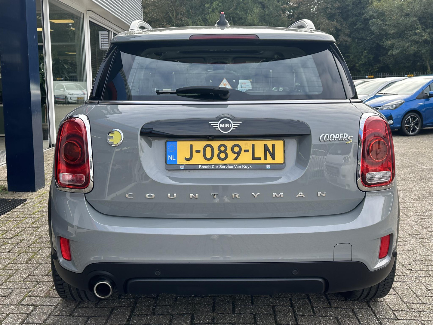 MINI