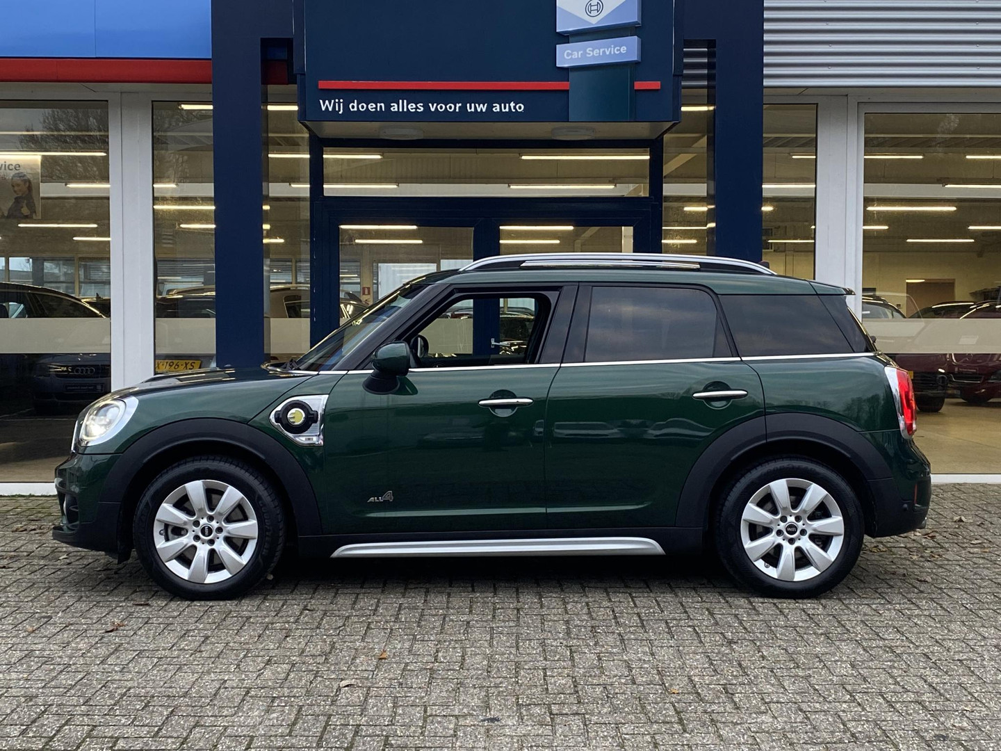 MINI