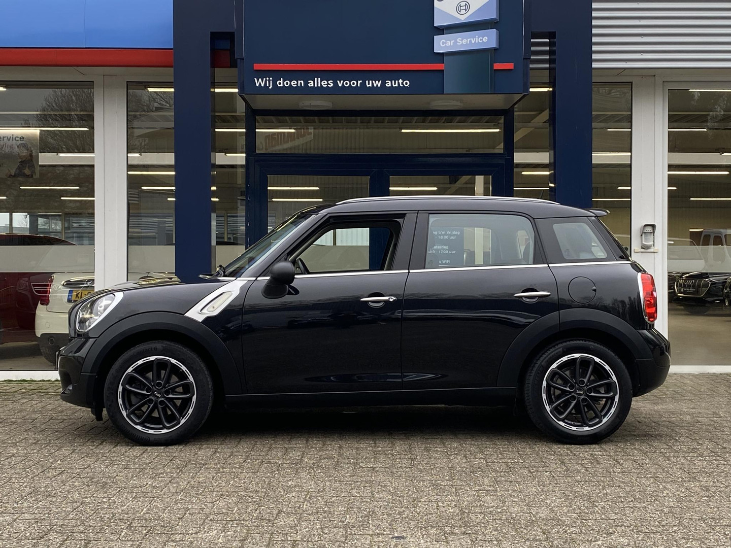 MINI