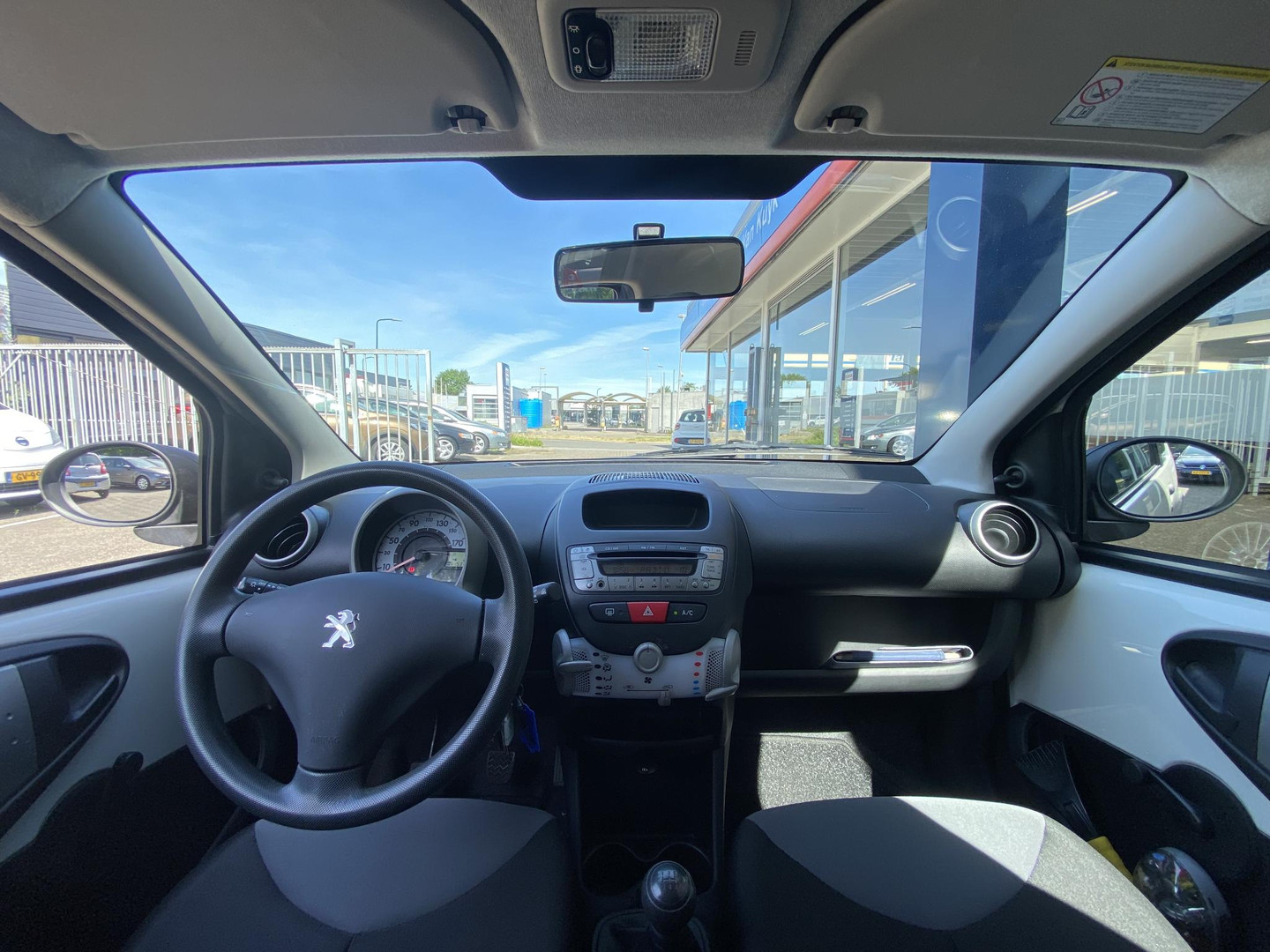 Peugeot