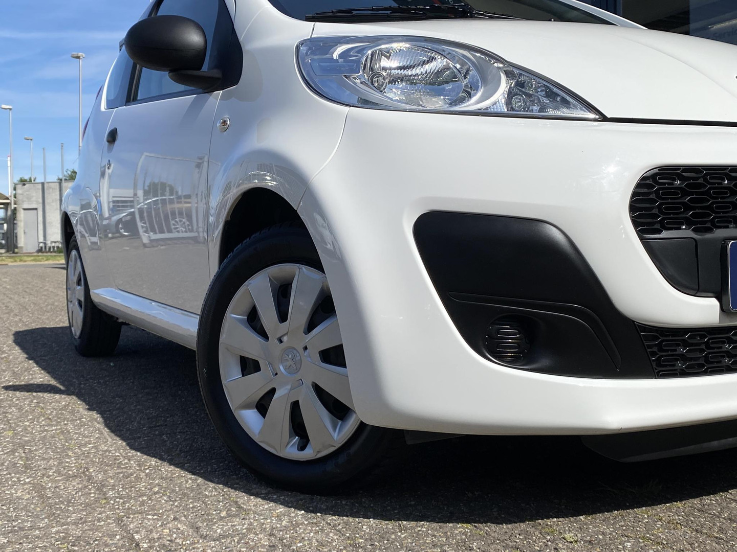 Peugeot