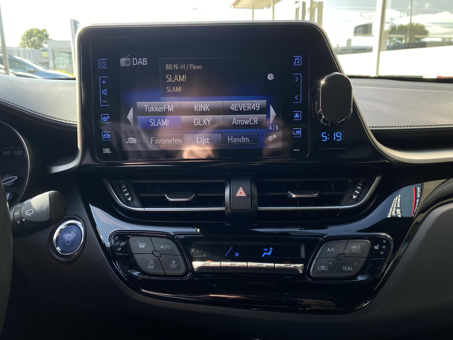 Toyota Toyota