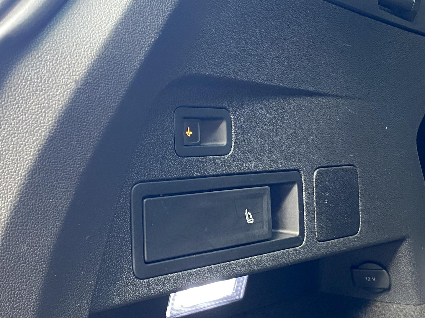 SEAT SEAT