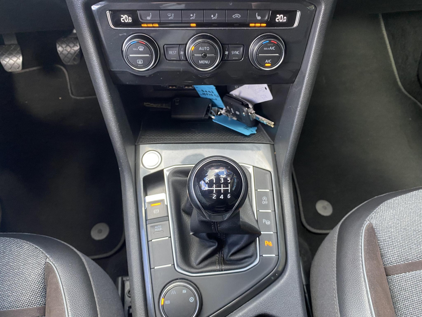 SEAT SEAT