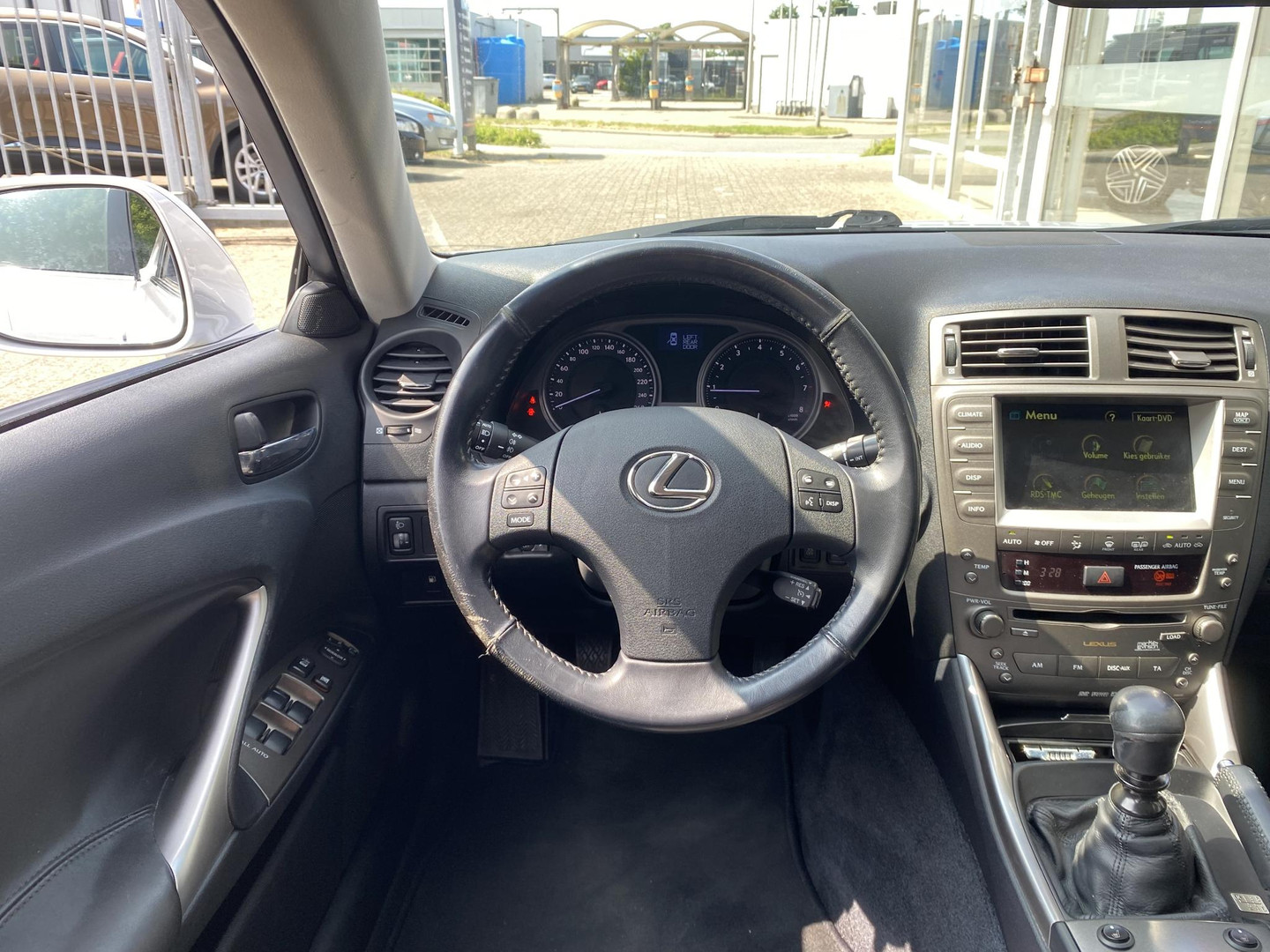 Lexus