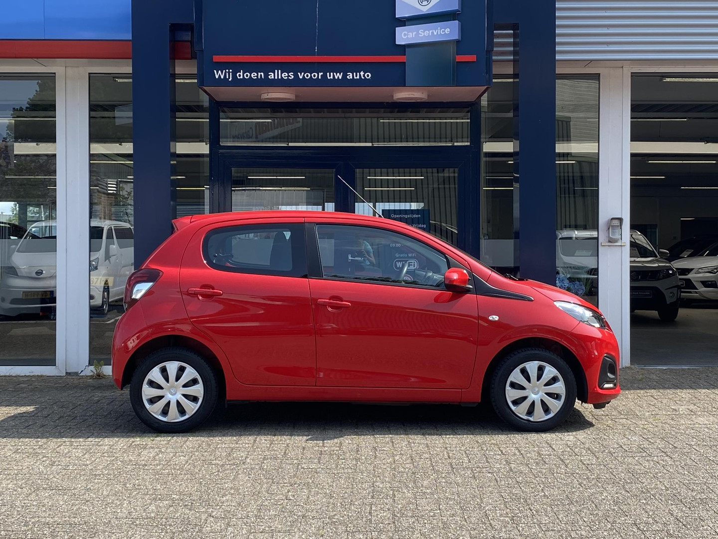 Peugeot Peugeot