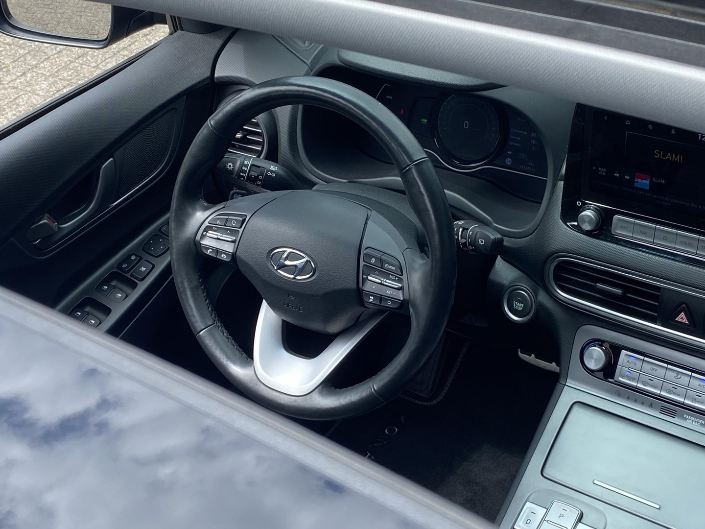 Hyundai Hyundai