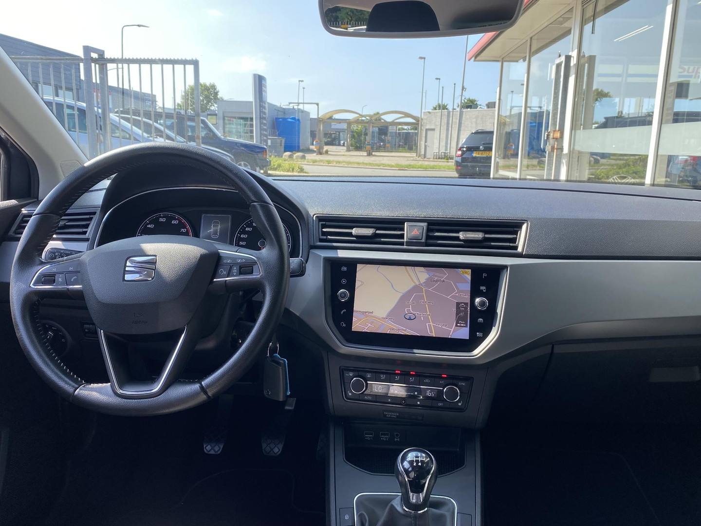 SEAT SEAT