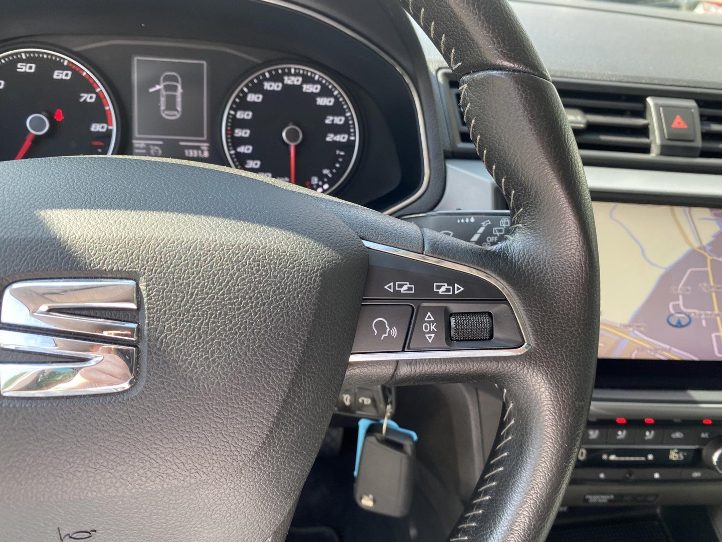 SEAT SEAT