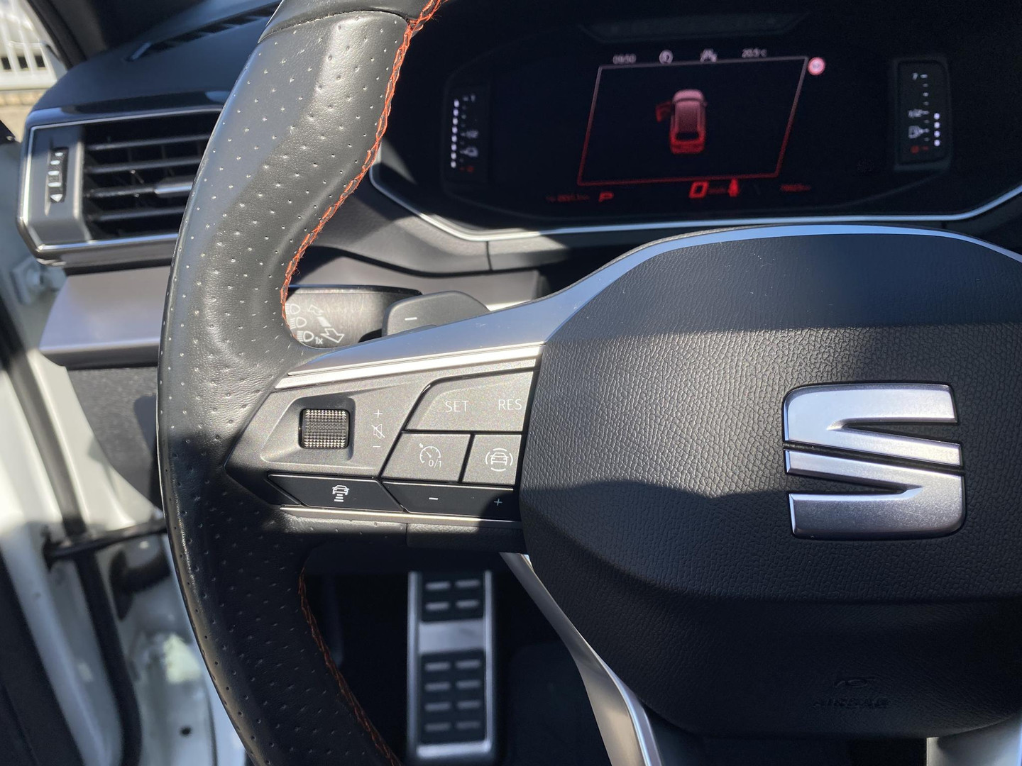 SEAT SEAT