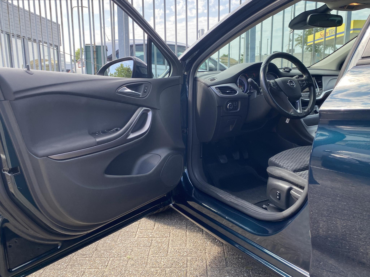 Opel