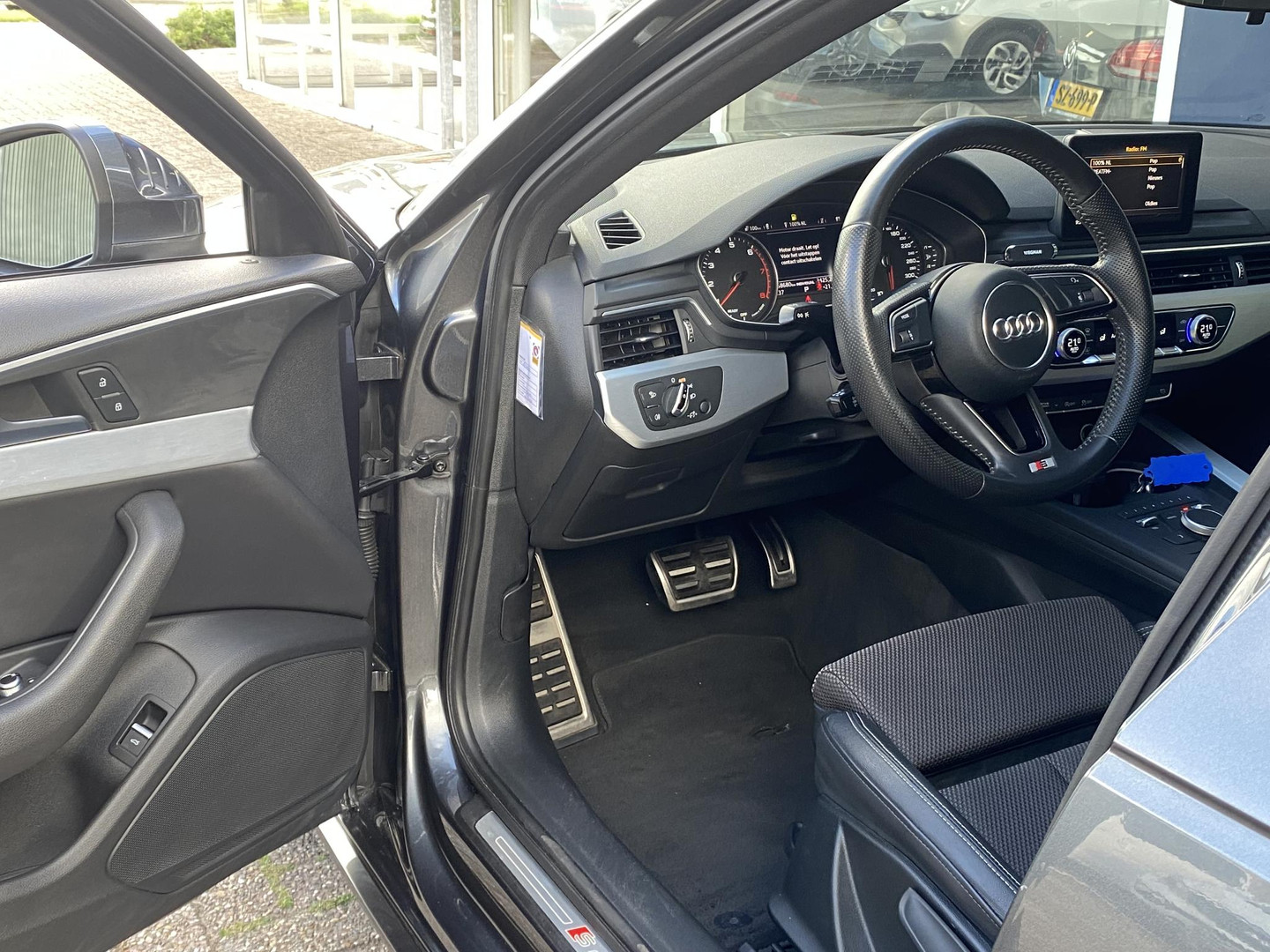 Audi Audi