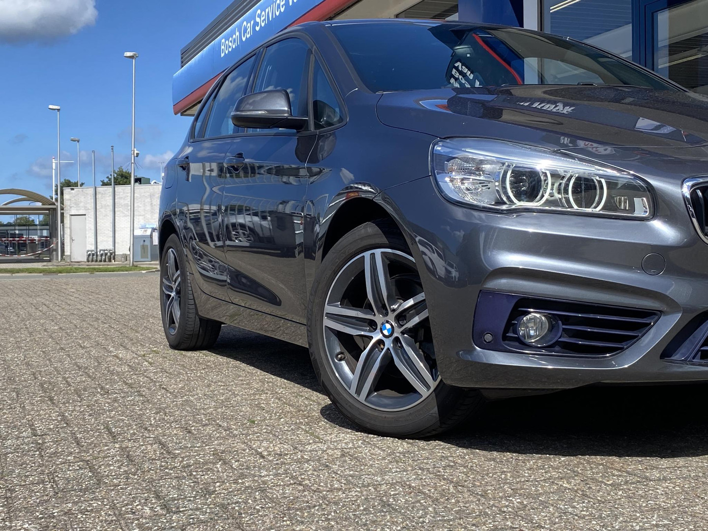 BMW BMW