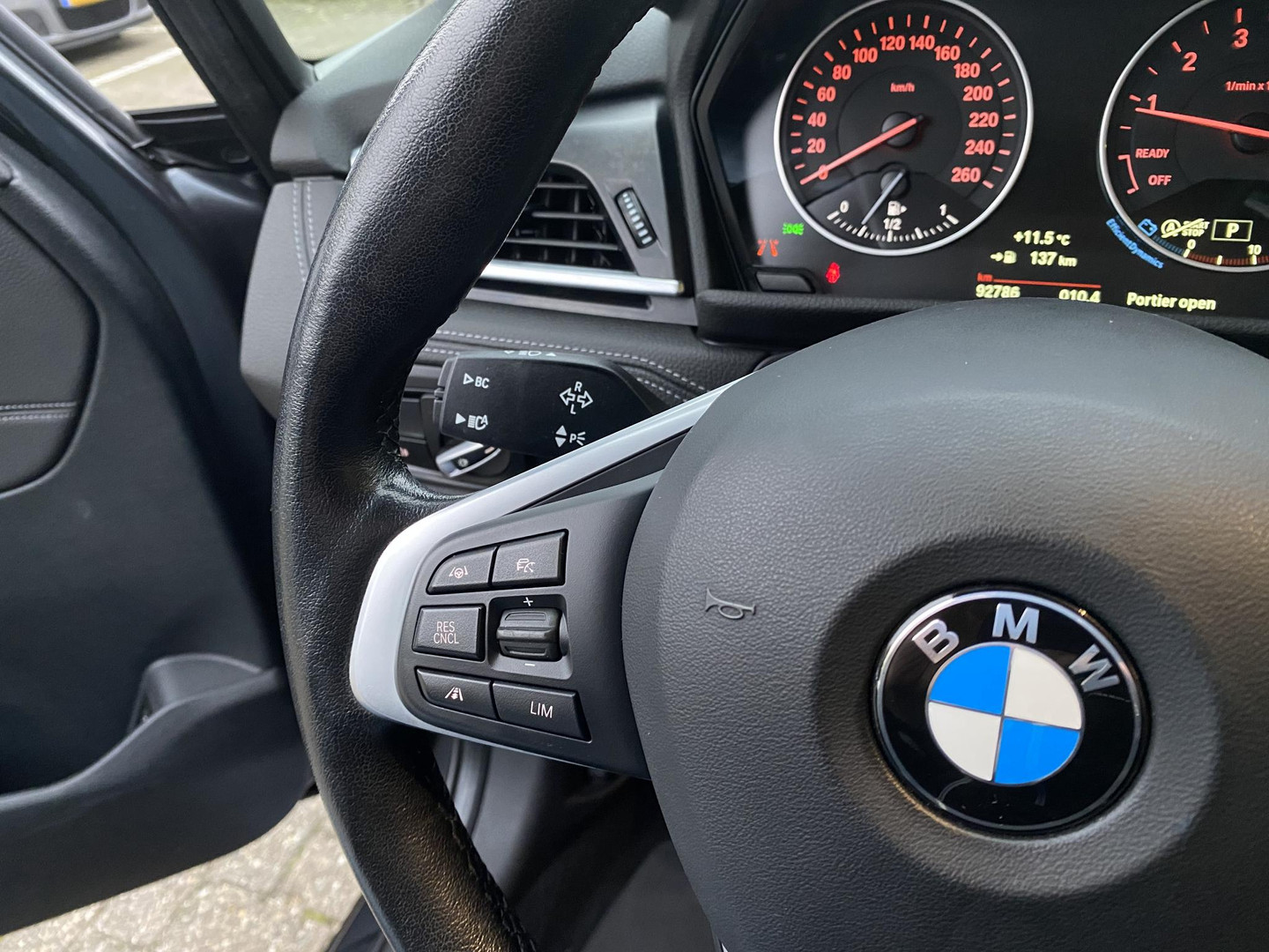 BMW BMW