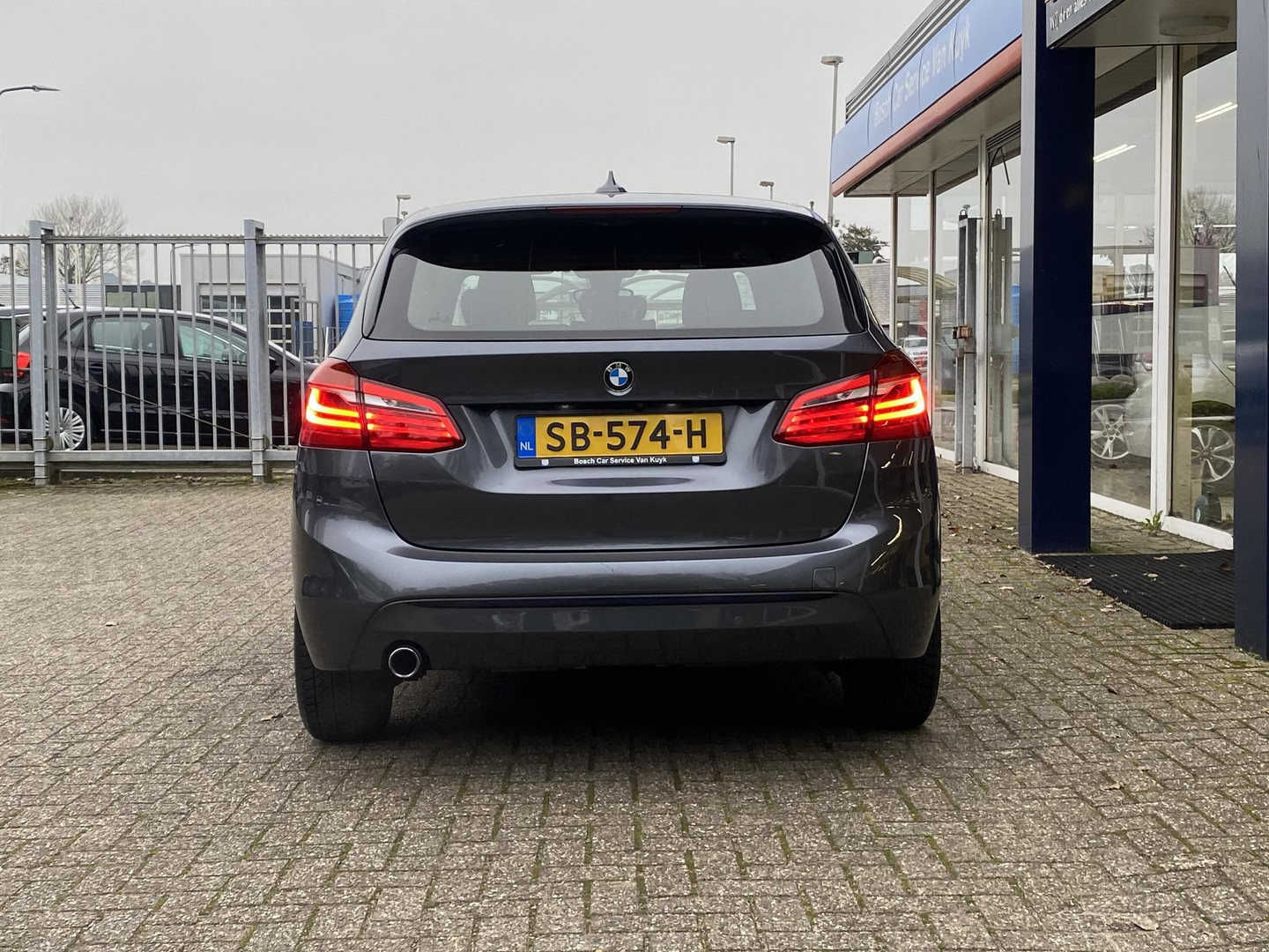 BMW BMW