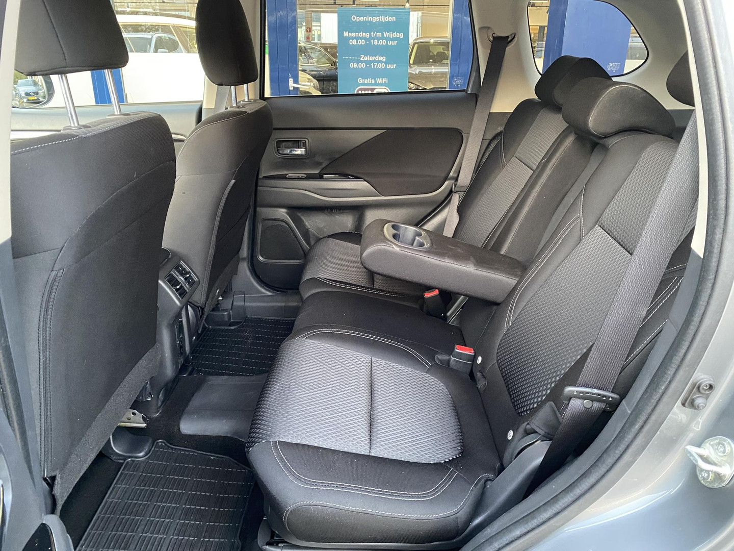 Mitsubishi Mitsubishi