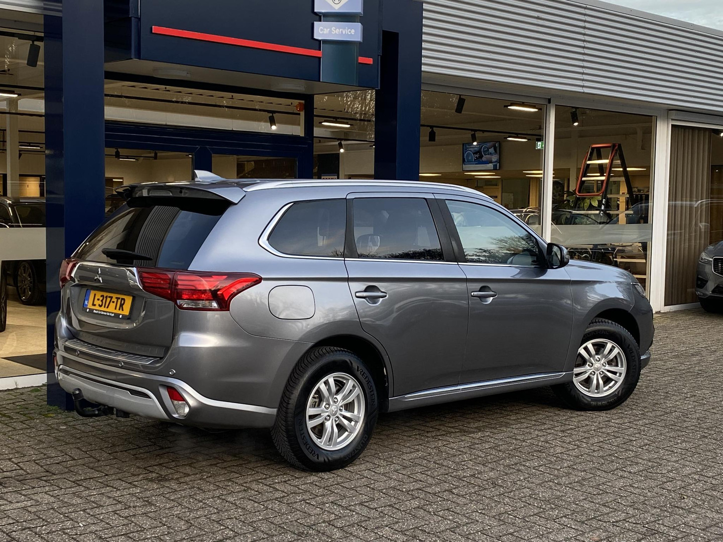 Mitsubishi Mitsubishi