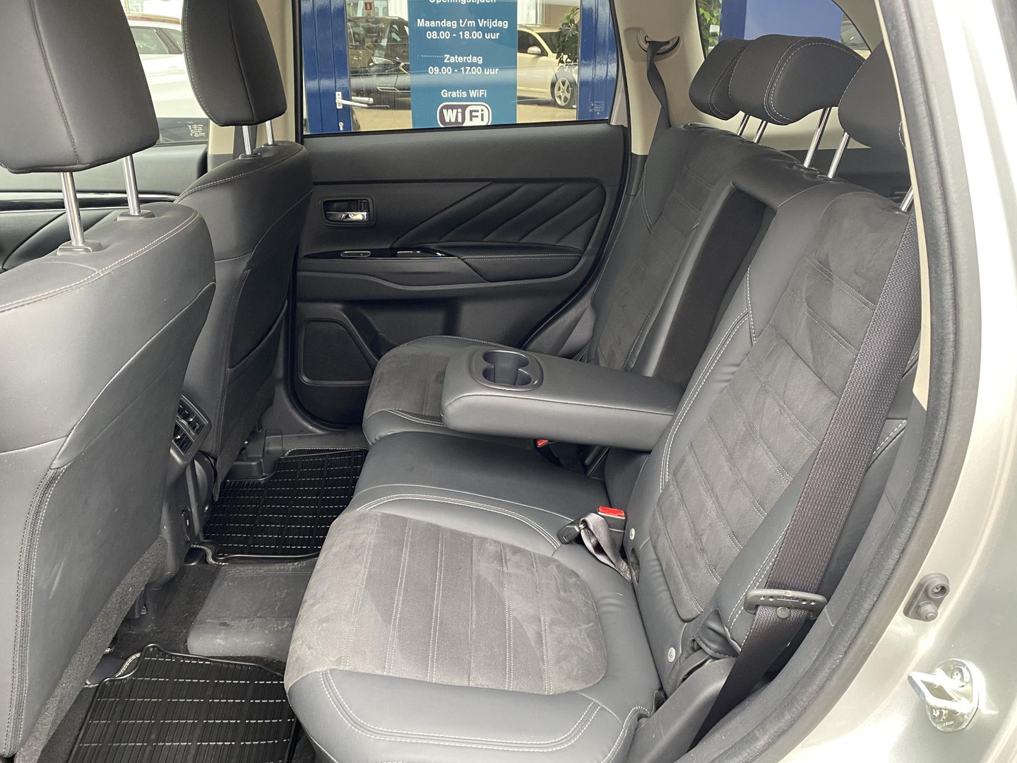 Mitsubishi Mitsubishi