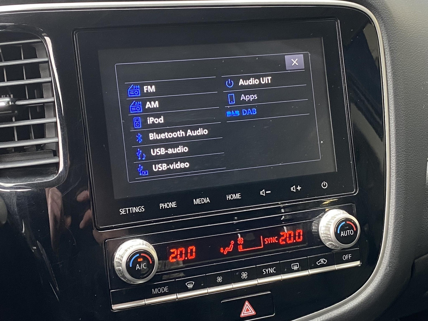 Mitsubishi Mitsubishi