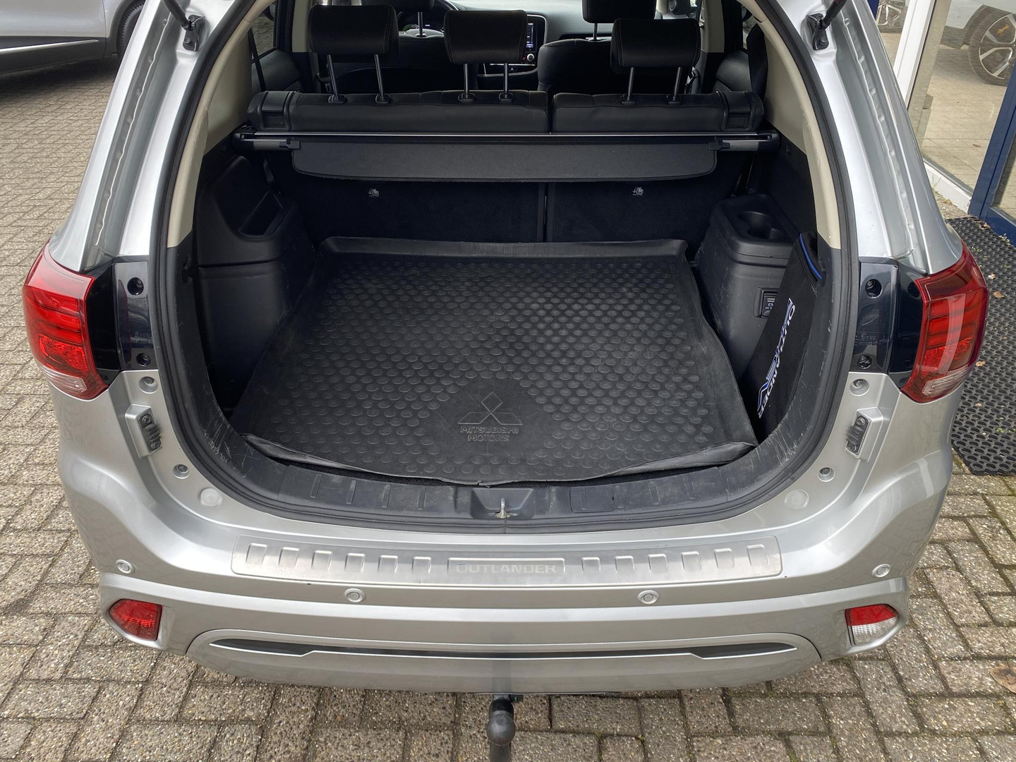 Mitsubishi Mitsubishi