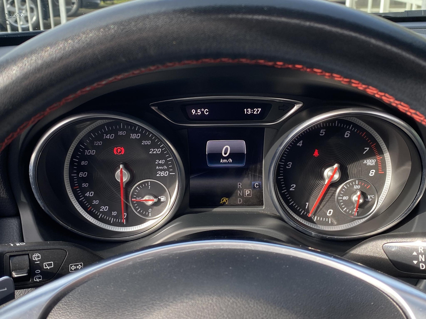 Mercedes-Benz Mercedes-Benz