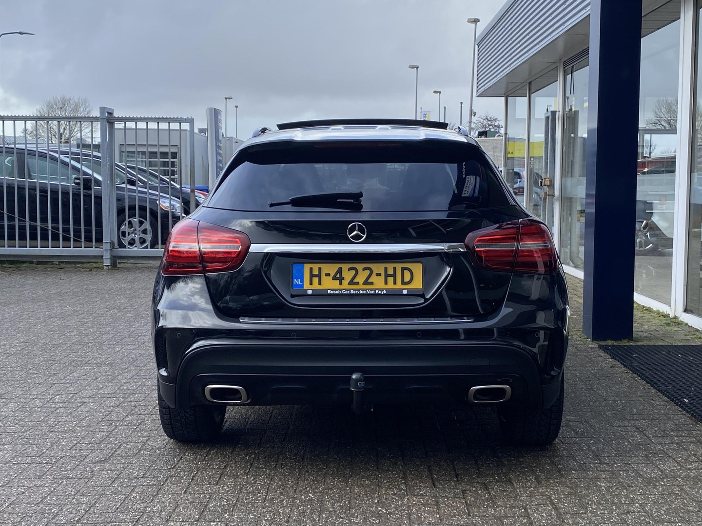 Mercedes-Benz Mercedes-Benz