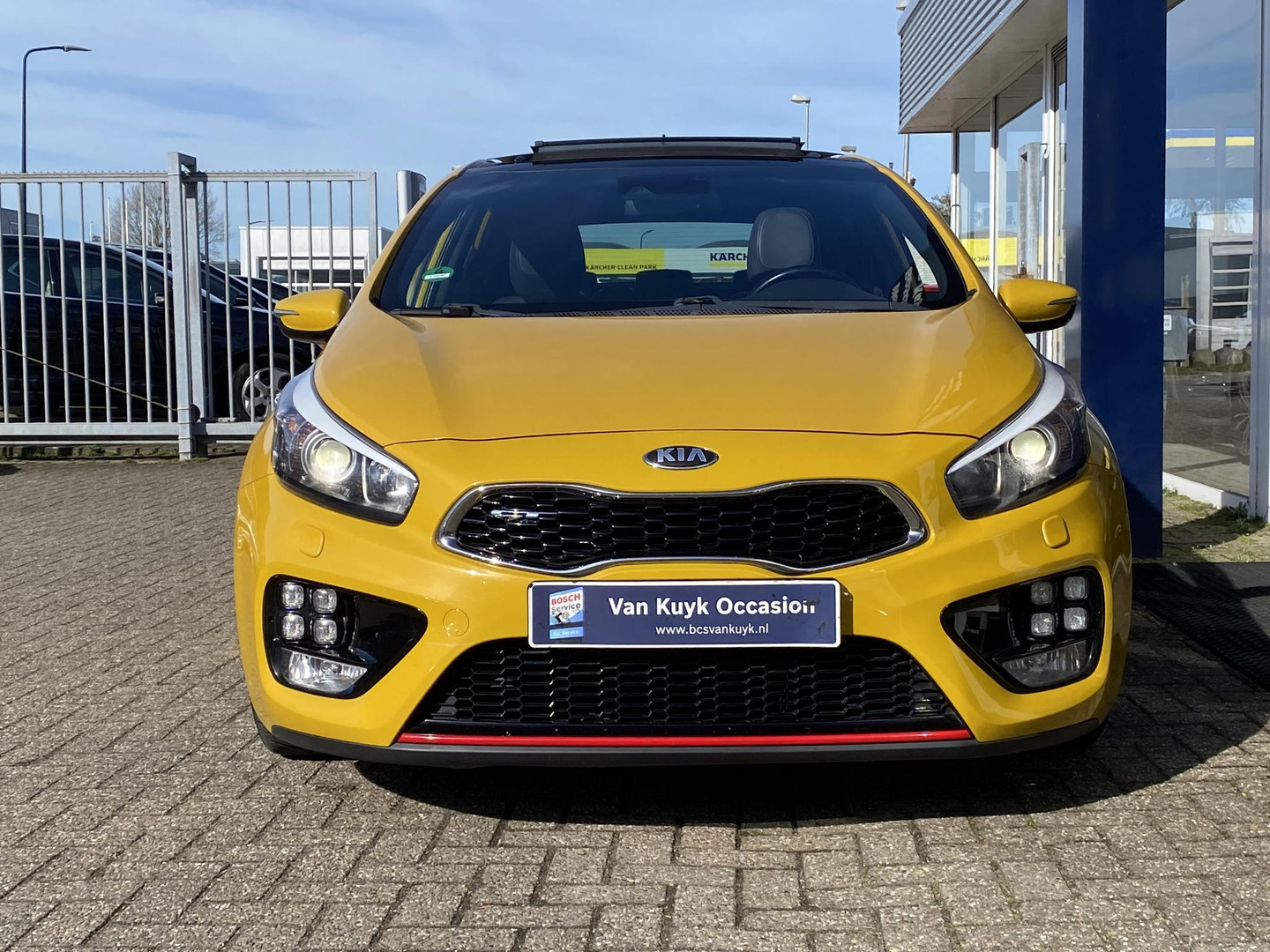 Kia