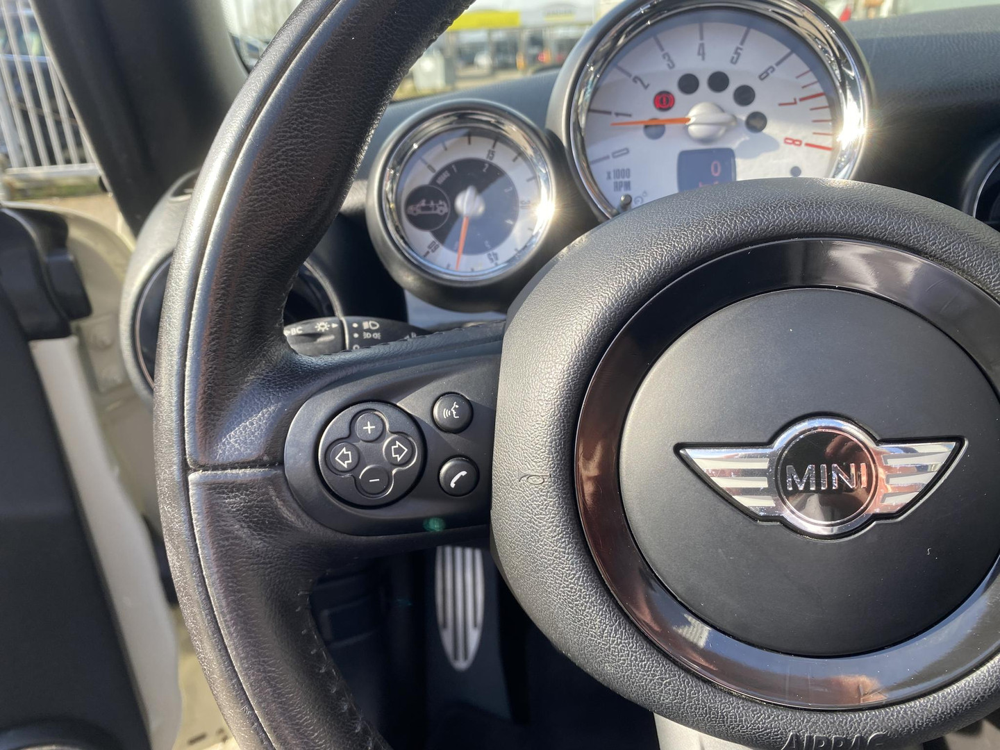 MINI