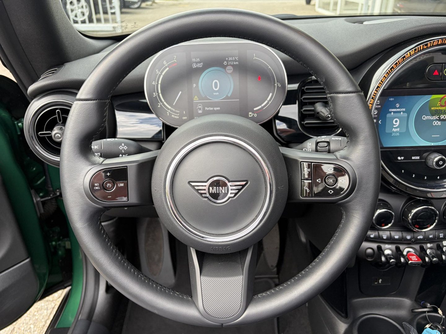MINI