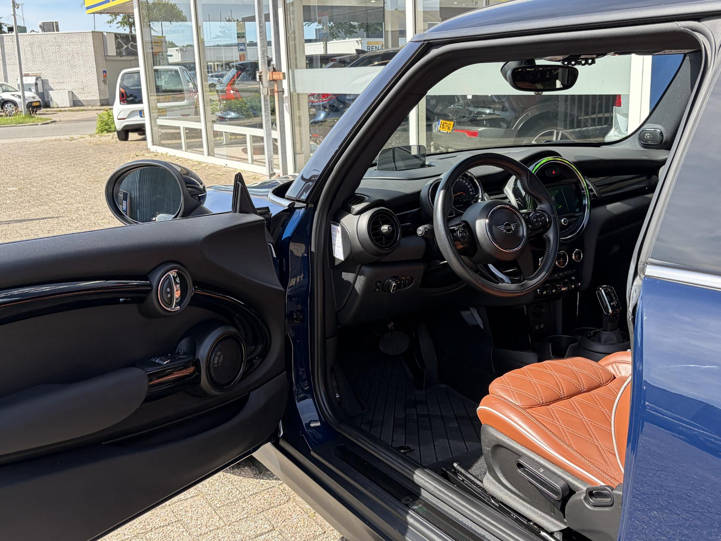 MINI