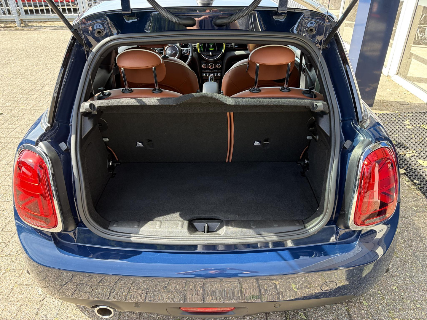 MINI